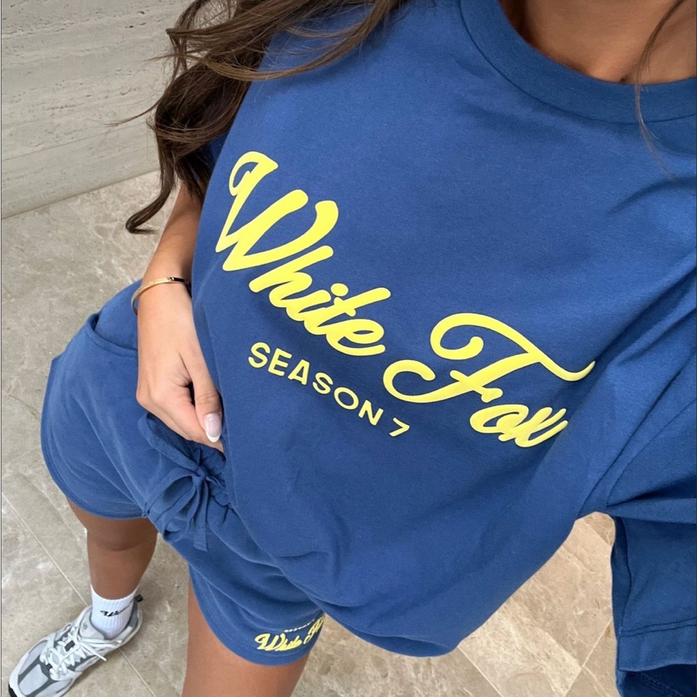 white fox Season 7 Oversized Tee River & shorts